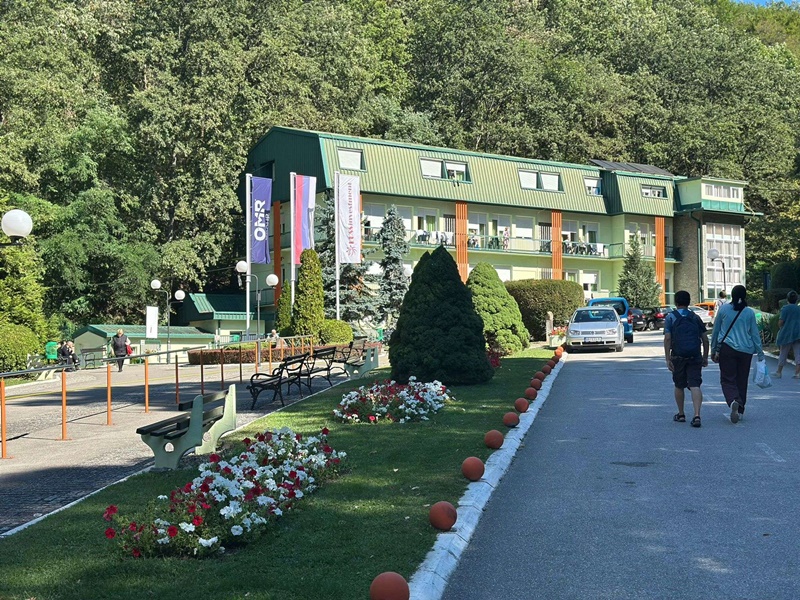 У Атомској бањи Горња Трепча борави 75 особа оболелих од мултипле склерозе